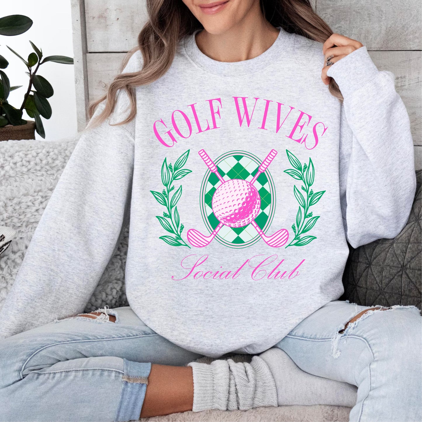 Golf Wives Social Club - Girls, Golf, Bachelorette, Birthday Trip. Golf Wives, Women's Golf Gift, Golf Widows, Country Club Aesthetic.