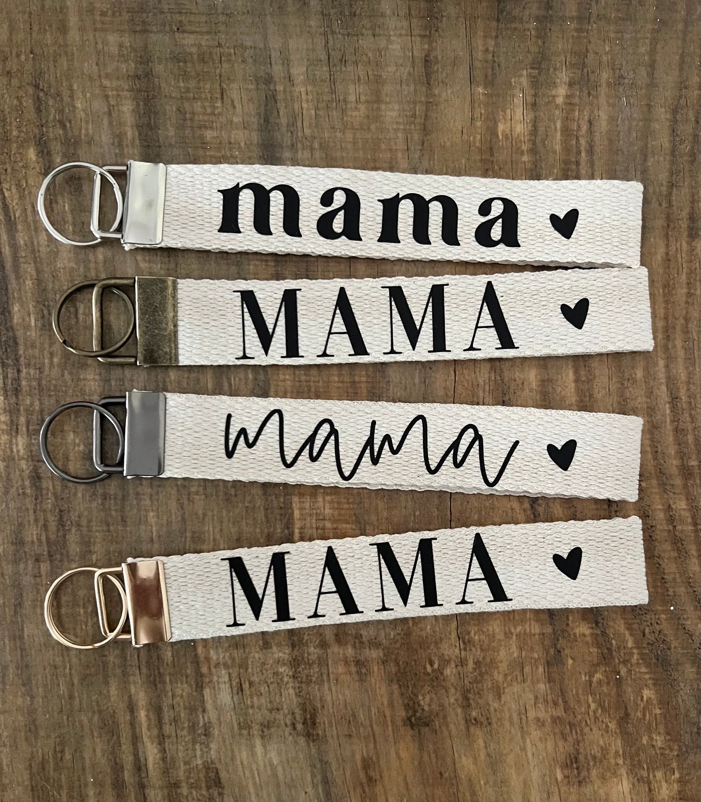 MAMA Keychain